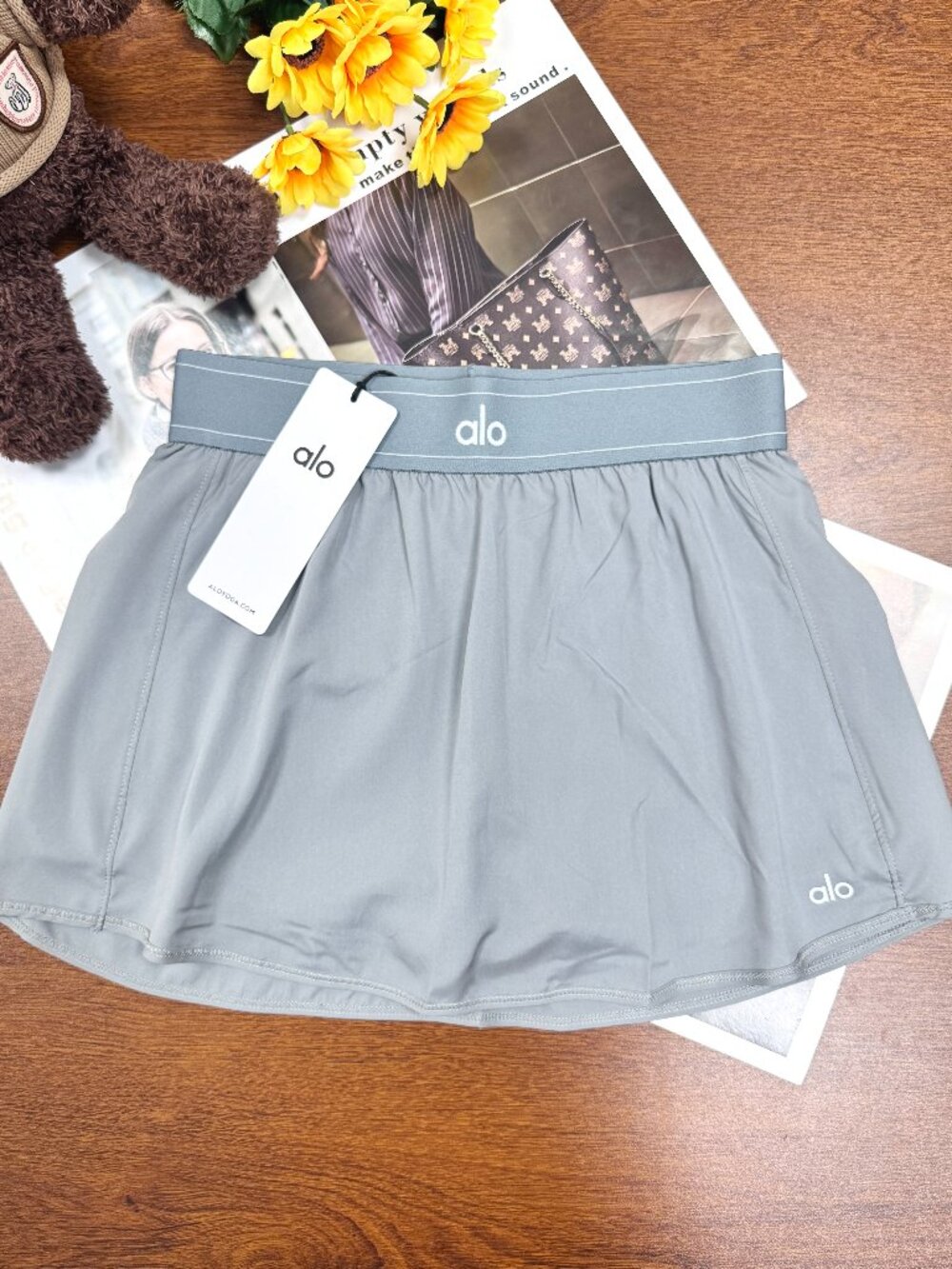 NWT😘🤩Alo Yoga Grey Match Point Tennis Skirt,High-Waisted Slimming Athletic - Picture 3 of 7